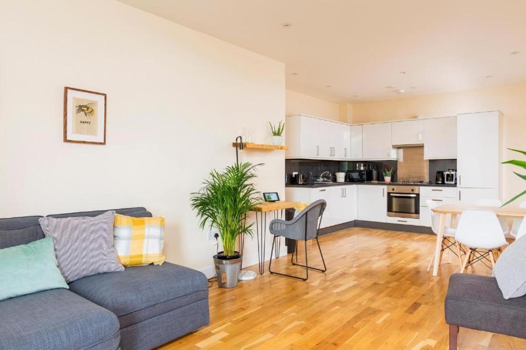 Panorama Apartments By Mesh Accommodation Short & Long Term Lets Ashford For Contractors Or Corporate Stays 外观 照片