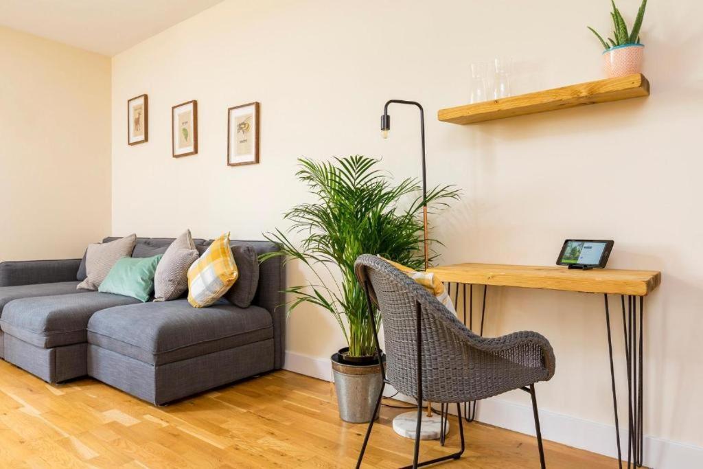 Panorama Apartments By Mesh Accommodation Short & Long Term Lets Ashford For Contractors Or Corporate Stays 外观 照片